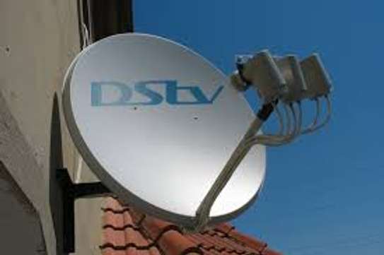 TV Mounting,DSTV, Zuku,Azam,Arabsat,Installation Services image 10