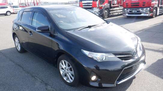 TOYOTA AURIS( MKOPO/HIRE PURCHASE ACCEPTED) image 2