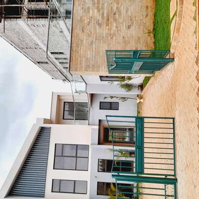 4 & 5 bedroom villas with SQ in Kiambu Road for sale image 6