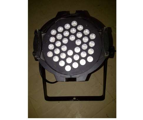LED parcans for hire image 1