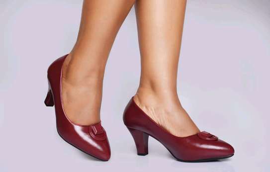 Official heels image 1