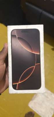 iPhone 16 pro max image 6