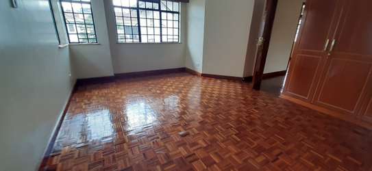4 Bed Townhouse with En Suite in Westlands Area image 6
