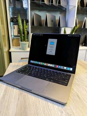 MacBook Pro 14- inch 2021 image 2