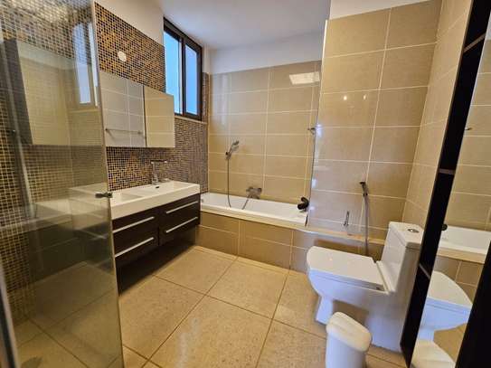 3 Bed Apartment with En Suite at Muthaiga image 16