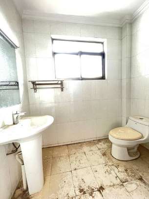3 Bed Apartment with En Suite in Ngong Road image 2