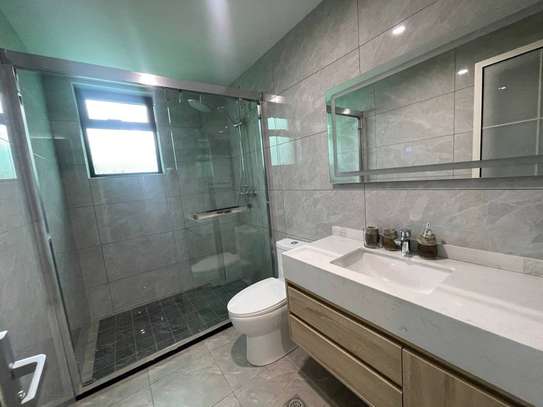 1 Bed Apartment with En Suite in Kileleshwa image 11