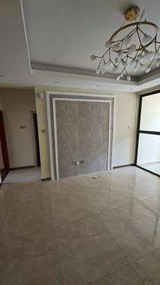 2 Bed Apartment with En Suite at Kindaruma Road image 10