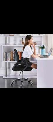 Office chair in black image 1