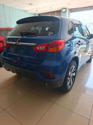 Mitsubishi RVR newshape image 7
