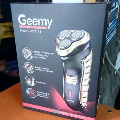 Geemy Men Classical Smoother /Shaver image 1