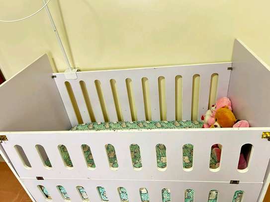 Baby Crib image 1