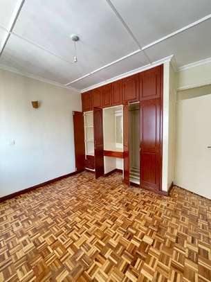 1 Bed Apartment with En Suite in Kilimani image 23