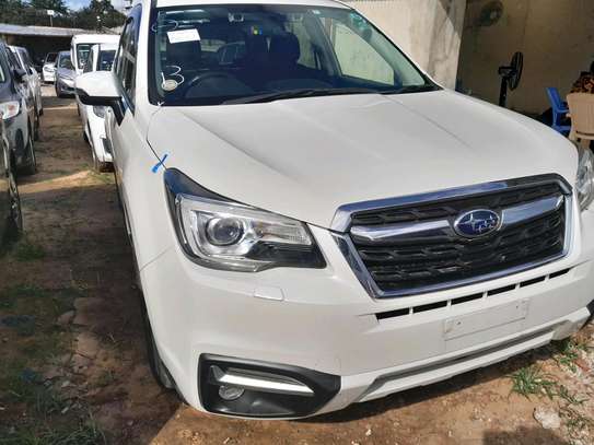 Subaru forester non turbo 2016 white image 3