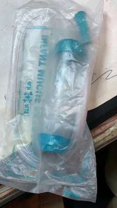 Disposable mucus extractor image 2