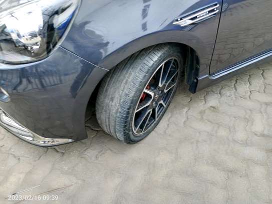 Toyota Aqua G's Grey image 4