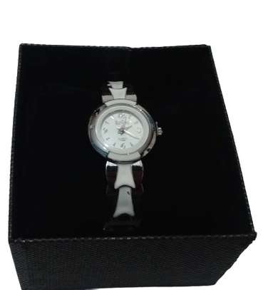 Womens Silver tone watch with grey earrings image 4