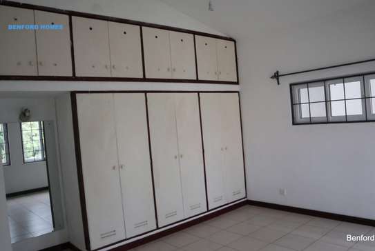 4 Bed House in Nyali Area image 5