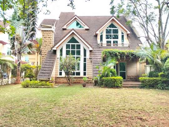 5 Bed House with En Suite in Lavington image 30