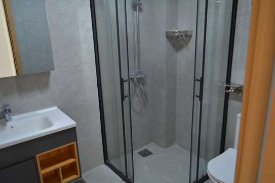 1 bedroom along Riara road to rent. image 4