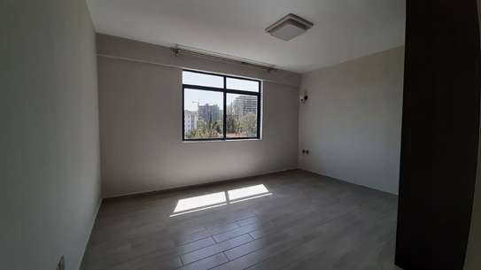 2 Bed Apartment with En Suite in Kileleshwa image 8