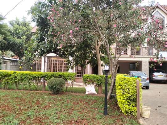 5 Bed Townhouse with En Suite in Lavington image 5