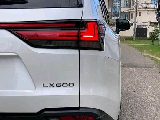 Lexus LX600 2023 White Sport image 13