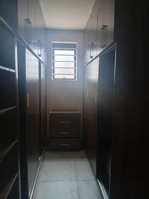 5 Bed House with En Suite in Garden Estate image 14