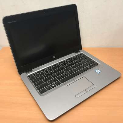 HP EliteBook 840 G3 6th Gen 8gb Ram 256SSD image 3