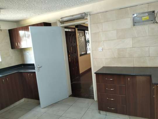 4 Bed Townhouse with En Suite in Kilimani image 8