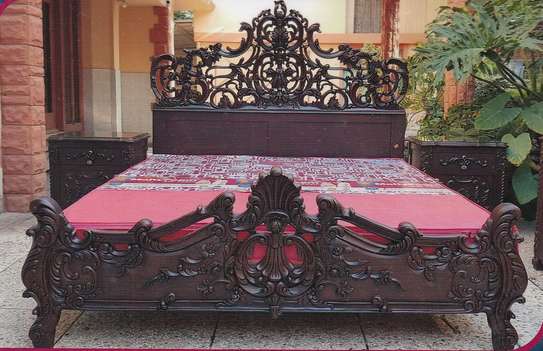 King Size Mahogany wood Beds, bedsides and dressers image 15