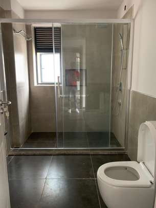 2 Bed Apartment with Swimming Pool in Kileleshwa image 9