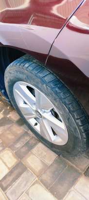 Toyota Harrier Maroon 2018 sunroof image 3