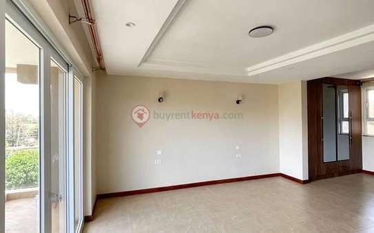 3 Bed Apartment with En Suite in Kilimani image 17