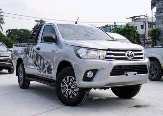 HILUX PICK UP (HIRE PURCHASE ACCEPTED) image 10