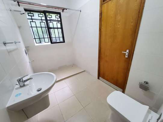 5 Bed Apartment in Westlands Area image 9