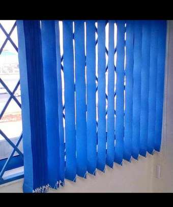 CUSTOMIZED vertical office blinds image 1