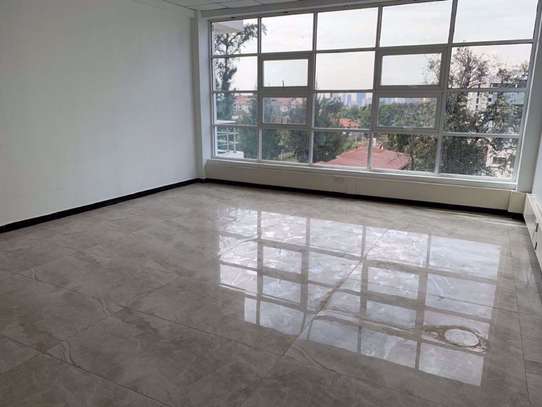 68 m² office for rent in Westlands Area image 4