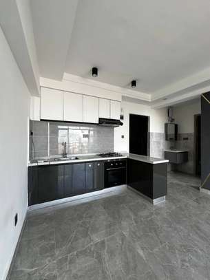 1 Bed Apartment with En Suite in Lavington image 3