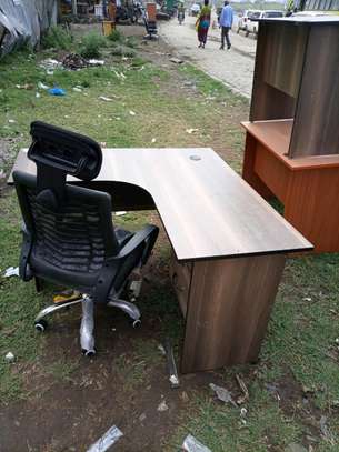Curved Desk with Chair image 1