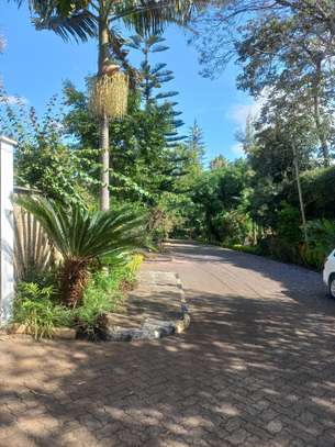 4 Bed Villa with En Suite at Grevillea Groove image 7