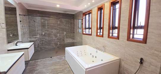 6 Bed House with En Suite at Muhoya Drive image 7