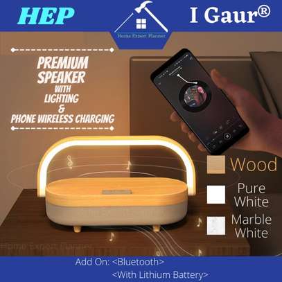 3 IN 1 POWER BANK , LAMP AND BUETOOTH SPEAKER image 2