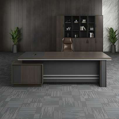 Contemporary Luxury MDF L-Shaped Executive Desk image 5