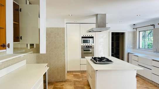 4 Bed Villa with En Suite in Muthaiga image 26