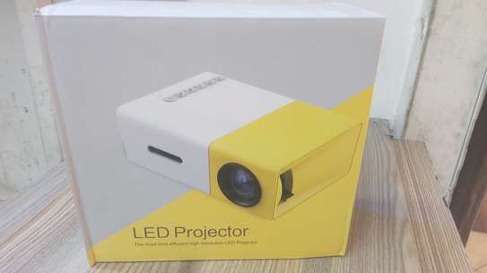 LED Projector Mini image 6