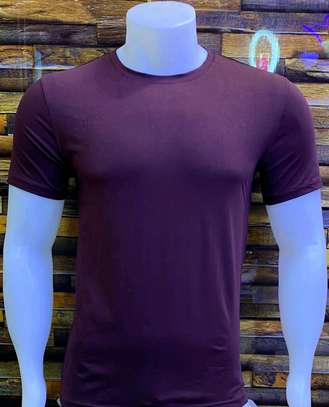 Quality Unisex Round Neck Plain T Shirts
M to 3xl
Ksh.899 image 4
