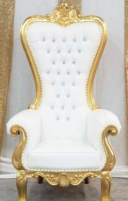 RetroRoyalty Accent Chair. image 1