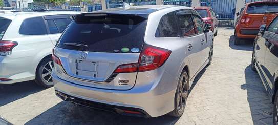 Honda Jade hybrid Silver 2018 image 9