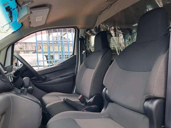 Nissan NV200 Silver 2018 image 5